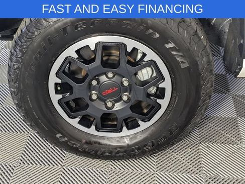 Used 2024 Toyota Tacoma TRD Off-Road AWD/4WD image 9