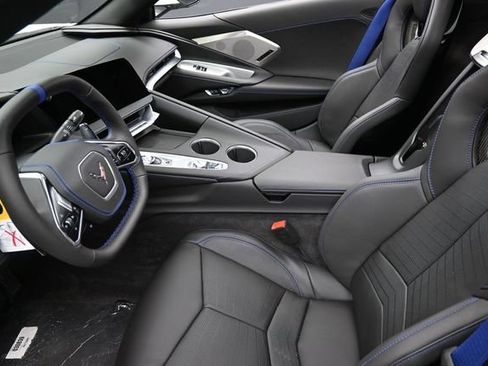 New 2027 Chevrolet Corvette Stingray Coupe w/ 2LT RWD image 8