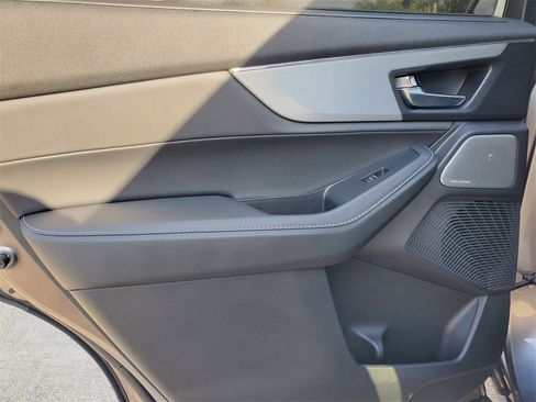 Used 2025 Acura MDX w/ Technology Package image 15