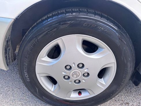 Used 2000 Lexus ES 330 FWD image 14