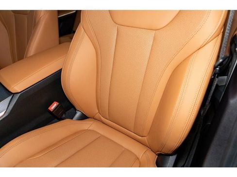 New 2026 BMW 330i xDrive Sedan w/ Convenience Package AWD/4WD image 57