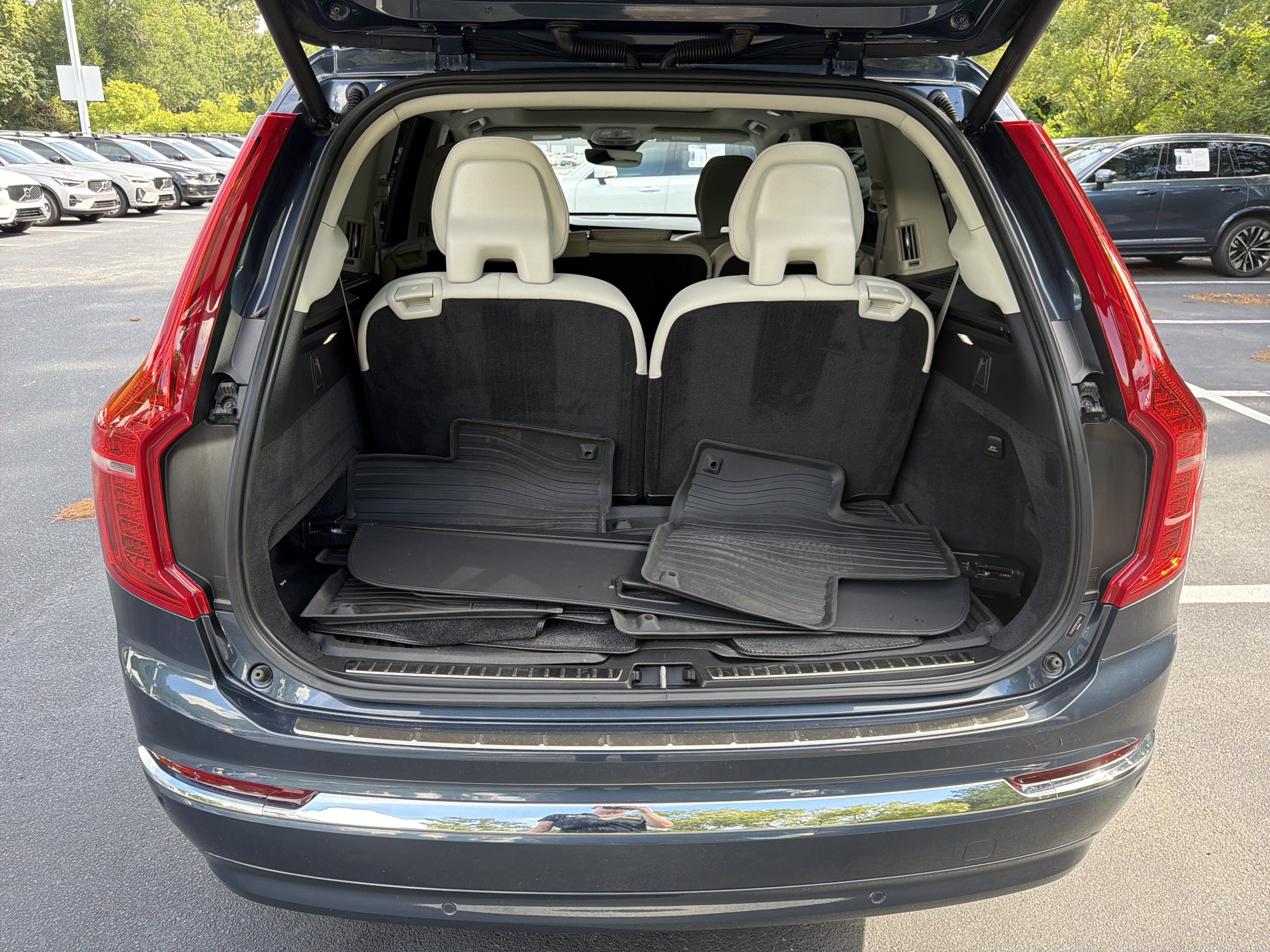 Certified 2023 Volvo XC90 B6 Plus w/ Protection Package Premier AWD/4WD image 34