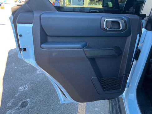 New 2025 Ford Bronco Heritage Edition image 12