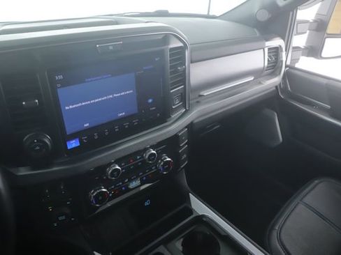 Used 2025 Ford F250 Platinum AWD/4WD image 30