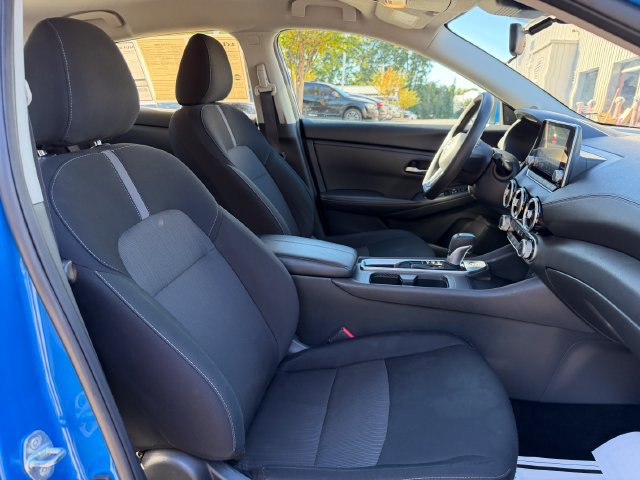 Used 2025 Nissan Sentra SV FWD image 29