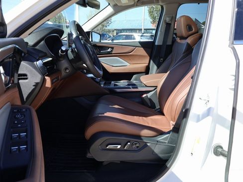 Used 2025 Acura MDX w/ Technology Package image 7