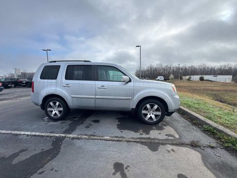 Used 2013 Honda Pilot Touring image 3