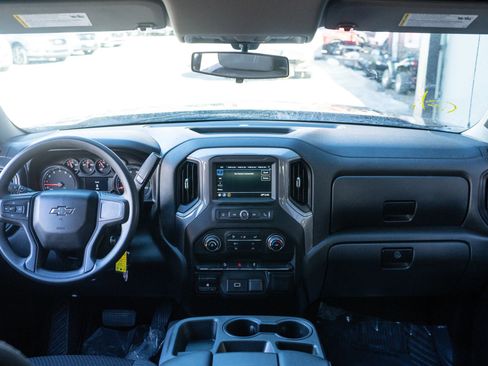 Used 2019 Chevrolet Silverado 1500 Custom Trail Boss AWD/4WD image 20