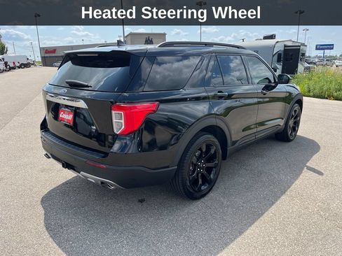 Used 2024 Ford Explorer ST-Line w/ Class IV Trailer Tow Package AWD/4WD image 6