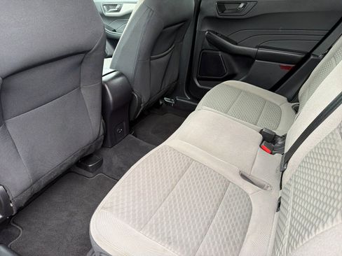 Used 2022 Ford Escape SE AWD/4WD image 8