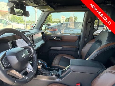 Used 2023 Ford Bronco Outer Banks AWD/4WD image 7