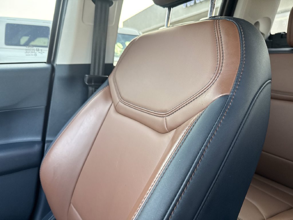 Used 2023 Ford Maverick Lariat w/ Equipment Group 500A Standard AWD/4WD image 34