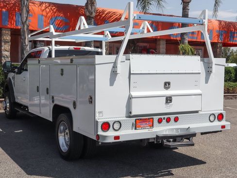 Used 2022 Ford F550 2WD SuperCab Super Duty image 7