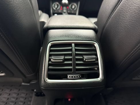 Used 2016 Audi Q3 2.0T Prestige w/ Prestige Package AWD/4WD image 40