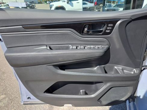 New 2026 Honda Odyssey Elite image 16