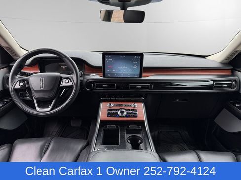 Used 2023 Lincoln Aviator Reserve w/ Equipment Group 201A AWD/4WD image 10