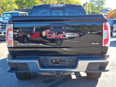 Used 2019 GMC Canyon SLE w/ SLE Convenience Package image 9