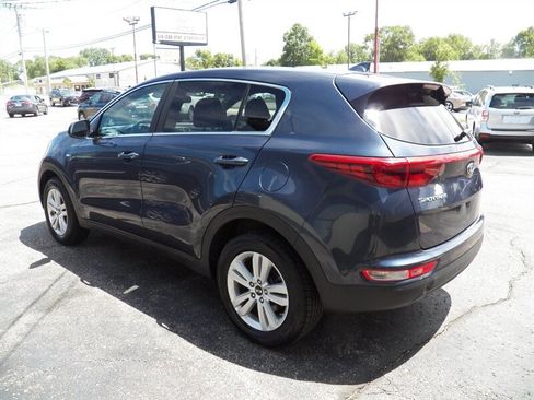 Used 2017 Kia Sportage LX AWD/4WD image 3