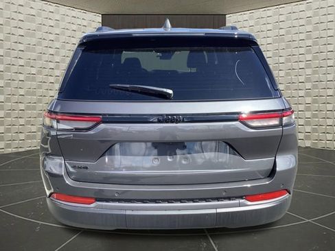 New 2026 Jeep Grand Cherokee Altitude AWD/4WD image 7