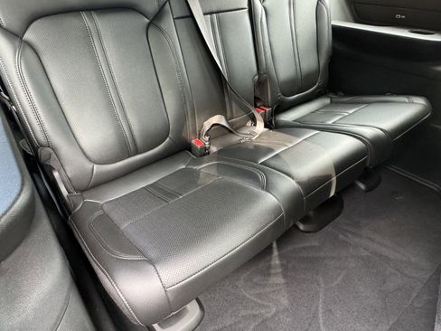 Used 2025 Jeep Wagoneer 2WD w/ Premium Group I image 19