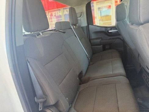 Used 2020 Chevrolet Silverado 1500 LT w/ Convenience Package image 32