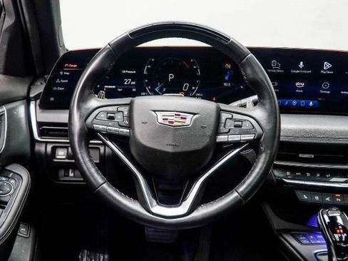 Used 2025 Cadillac CT5 Premium Luxury RWD image 5