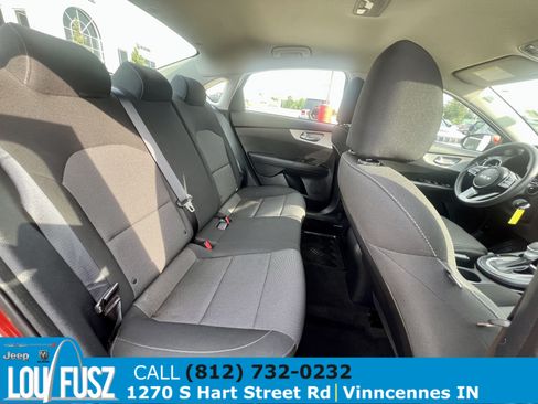 Used 2023 Kia Forte LXS w/ LXS Technology Package FWD image 17