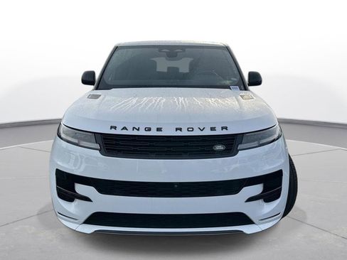 Used 2024 Land Rover Range Rover Sport Dynamic SE image 3