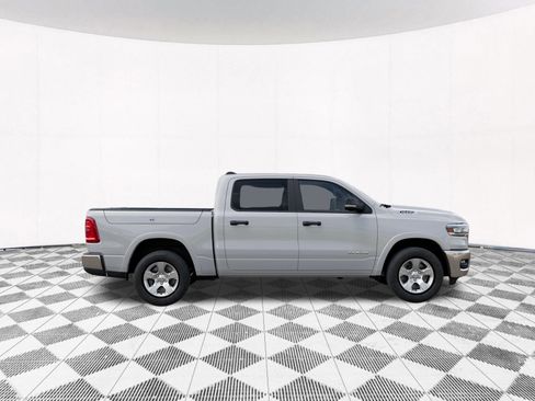 New 2026 RAM 1500 4x4 Crew Cab image 29