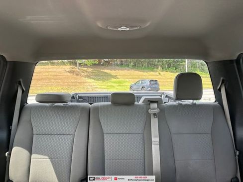 Used 2019 Ford F150 XLT w/ Equipment Group 302A Luxury AWD/4WD image 16