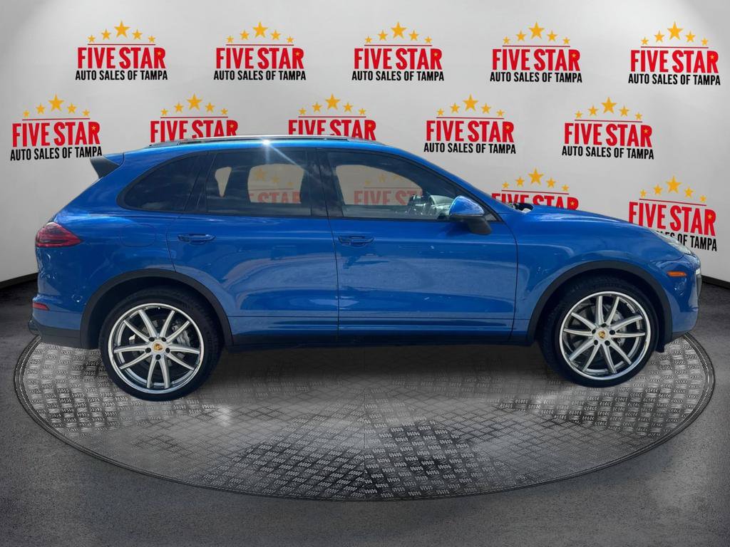 Used 2017 Porsche Cayenne S AWD/4WD image 8