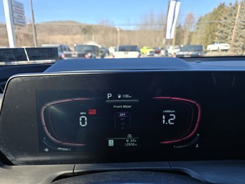 Used 2025 Kia Telluride EX X-Line image 23