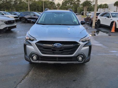 Used 2024 Subaru Outback Onyx Edition XT AWD/4WD image 9