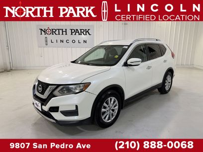 Used 2017 Nissan Rogue SV