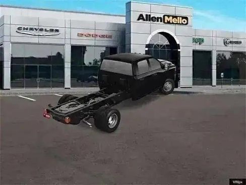 New 2024 RAM 3500 Tradesman image 25