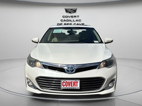 Used 2015 Toyota Avalon XLE Touring image 2