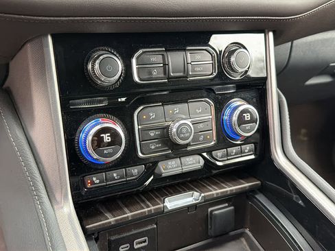 Certified 2024 GMC Yukon XL Denali w/ Denali Reserve Package image 13