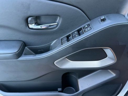 New 2026 Nissan Frontier SV w/ Tow Package image 16