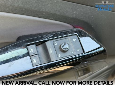 Used 2021 Volkswagen ID.4 Pro S RWD image 10