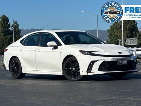 Used 2025 Toyota Camry SE w/ Multimedia Upgrade Package FWD image 1