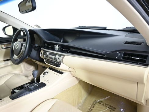 Used 2015 Lexus ES 350 FWD image 14