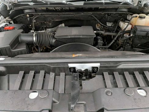 Used 2023 GMC Sierra 3500 SLE w/ SLE Convenience Package image 17