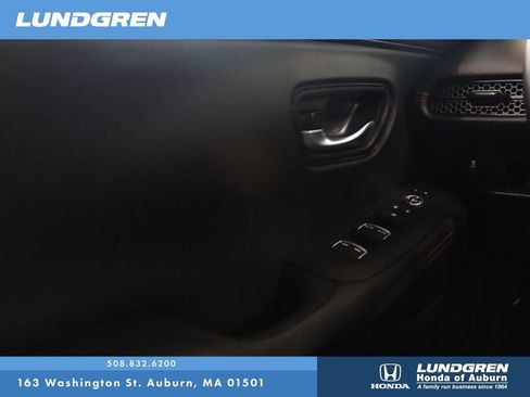 Used 2025 Honda HR-V Sport image 28