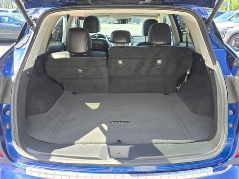 Used 2020 Nissan Murano SL w/ Moonroof Package AWD/4WD image 16