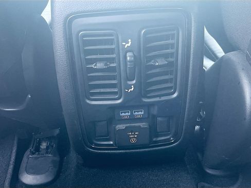 Used 2021 Jeep Grand Cherokee Limited X RWD image 25