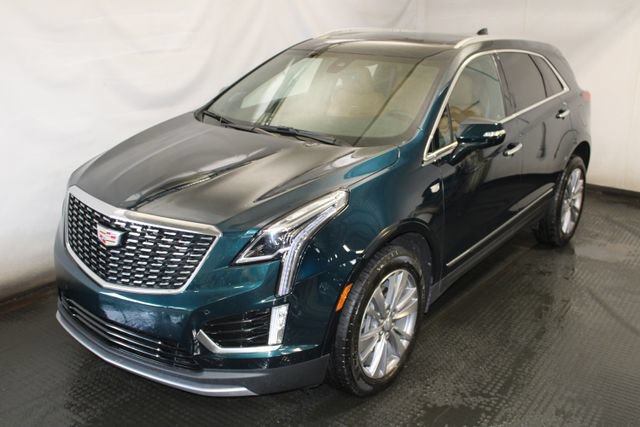 Certified 2025 Cadillac XT5 Premium Luxury AWD/4WD image 1