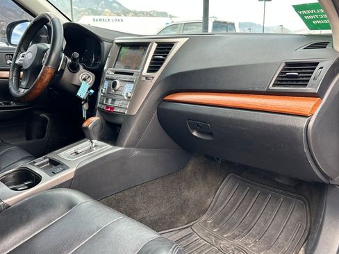 Used 2013 Subaru Outback 2.5i Limited image 8