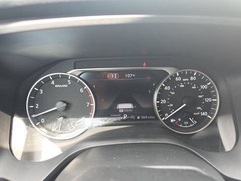 Used 2026 Nissan Rogue SV FWD image 21