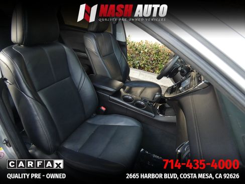 Used 2018 Toyota Avalon XLE Premium w/ Preferred Accessory Package FWD image 28