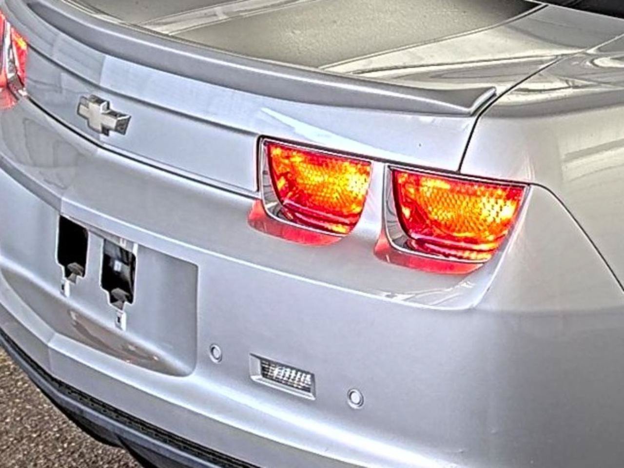 Used 2011 Chevrolet Camaro LT RWD image 7